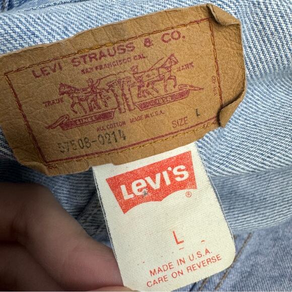 Vintage Levis Jean Denim Trucker Denim Jacket Light Wash - Picture 8 of 9